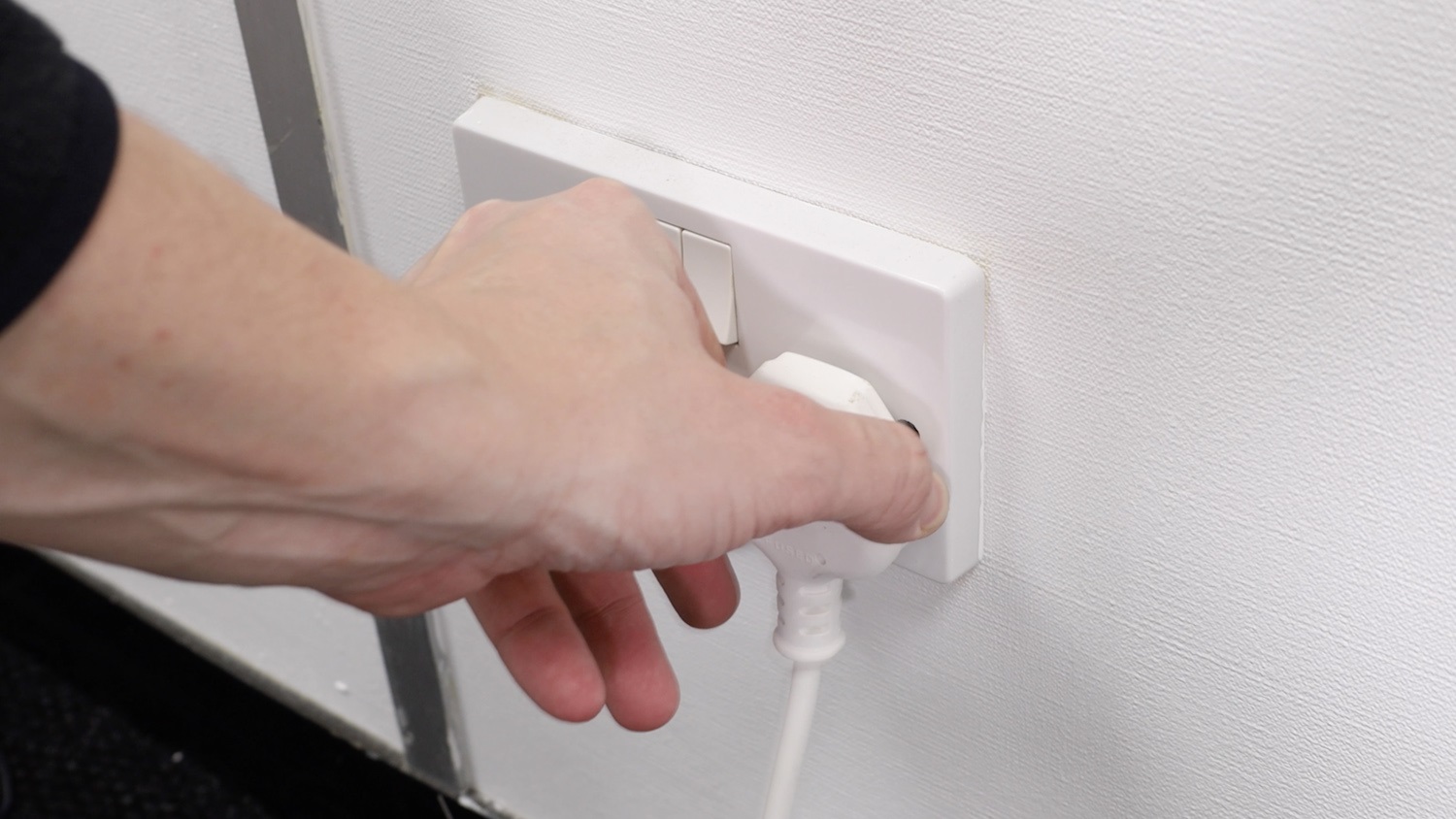 Turn off all power to washing machine